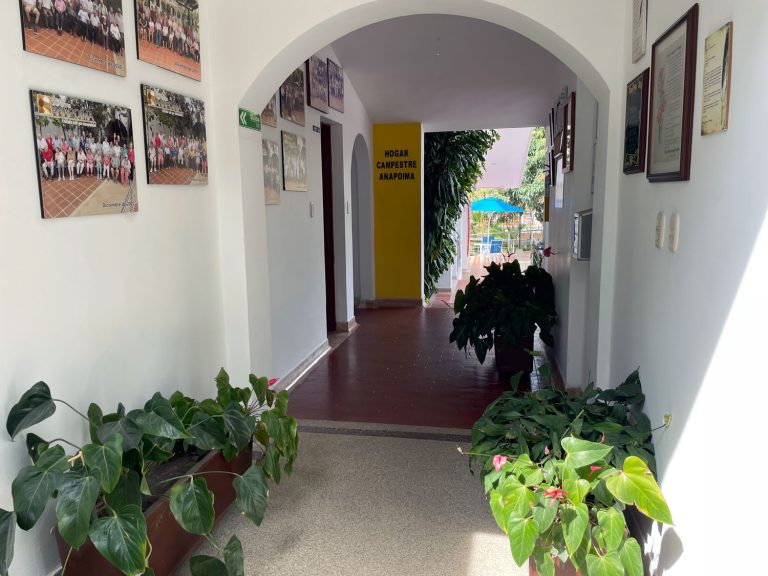 Ingreso HOGAR CAMPESTRE ANAPOIMA